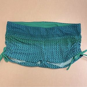 Athleta • Rio Vista Swim/Hot Yoga/Pole Fitness Shorts • Size M